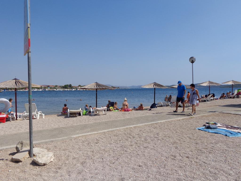 I & S Vodice
